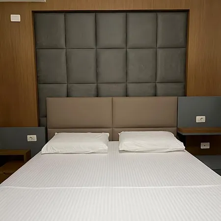 View Luxury Τίρανα